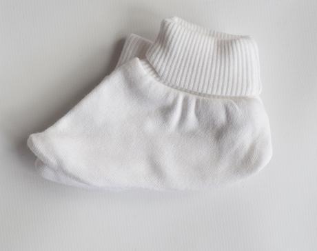 Capáčky vel. 1 month, marks & spencer,<17