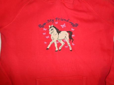 Nádherná červená mikča s koníčkem, 164