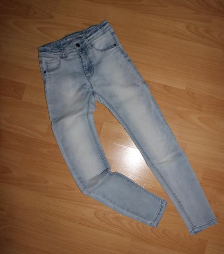 Rifle, džíny, slimky, takko,146
