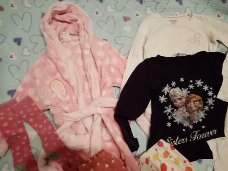 98 104 mix oblečení do školky, 104–116