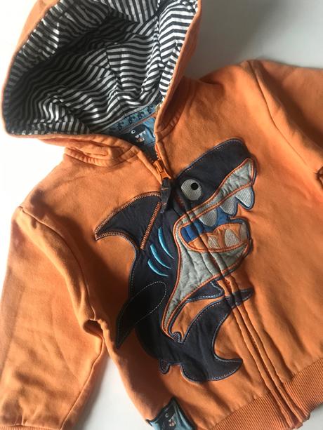 Mikinka se žralokem, tu,92