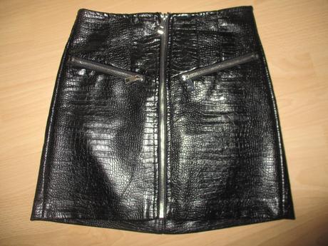 Koženková mini xs/152, bershka,152