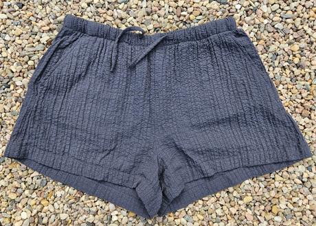N90 dívčí elegantní kraťasy vel. 146, h&m,146