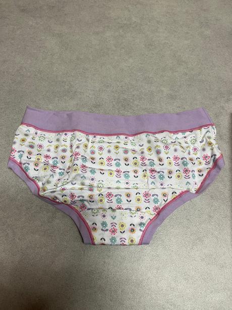 Dívčí kalhotky cotonella velikost 14 let, 164