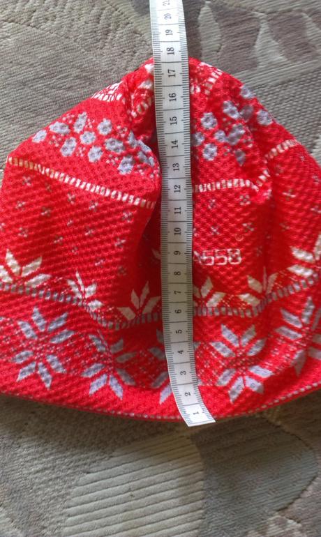 Luxusní čepice gasso-vel.asi 3-4roky-top stav, 92