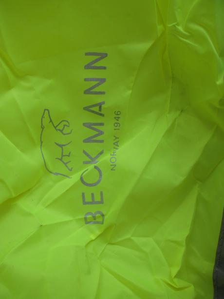 Školní batoh beckmann s pláštěnkou přes batoh, 