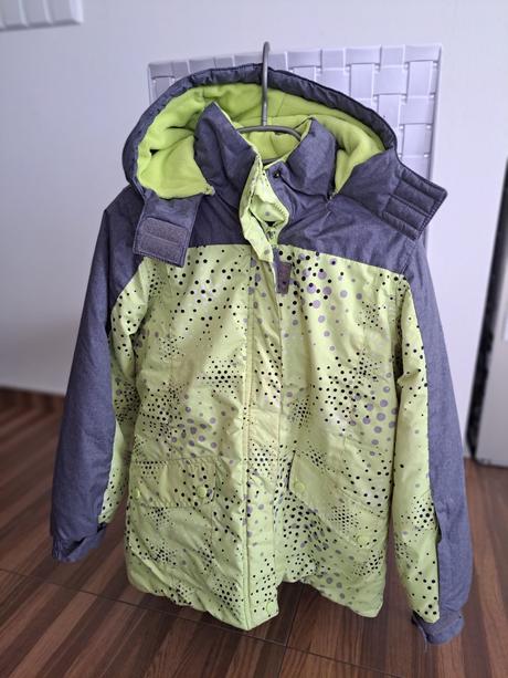 Lyžařská bunda, 152