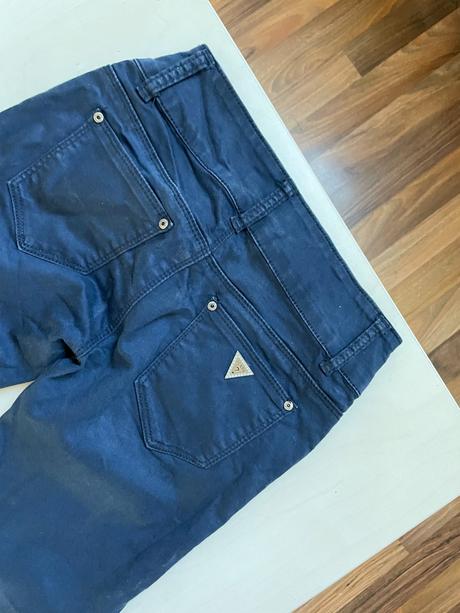 Tmavě modré úzké džíny na knoflíky, vel 25 cca xs,, xs