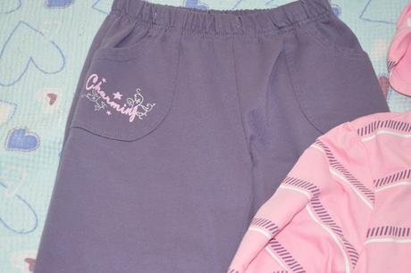 Růžovofialová tepláková souprava s flitry, 140