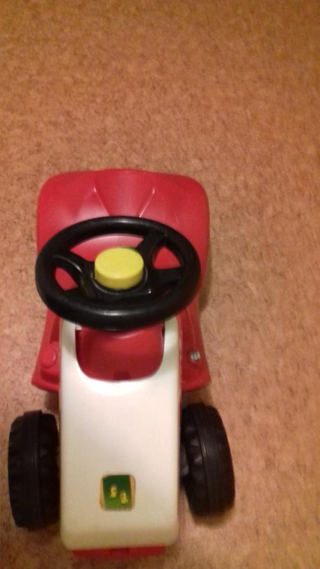 Odrážedlo - traktor,