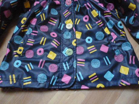 Písmenková bunda do deště 3-4, 104