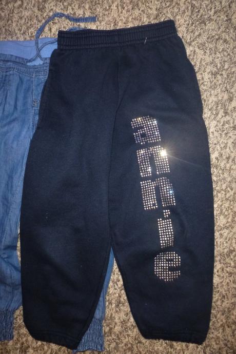 Vesta holčičí+džíny a tepláčky - vel.cca.110-116, 104–116