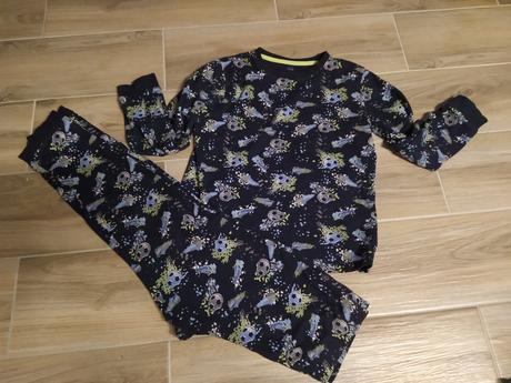 Pyžamo s fotbalovým míčem, f&f,158