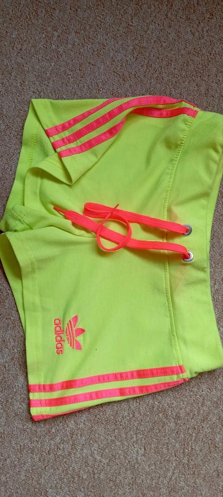 Neon šortky zn."adidas" vel."s", adidas,s