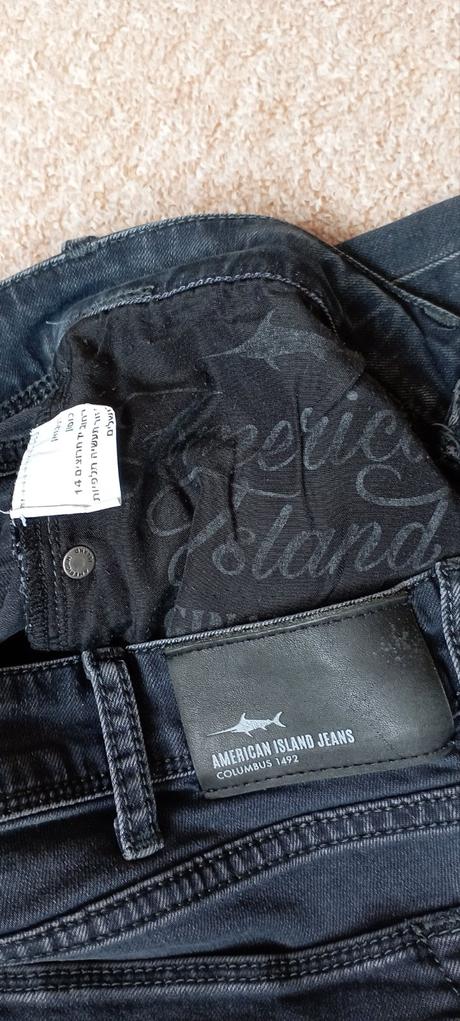 Šortky zn."american island" vel."33", m