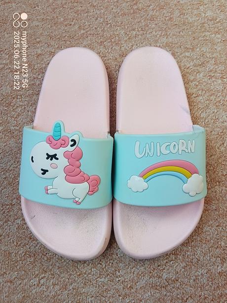 Pantofle "jednorožec" vel."32/33", 32