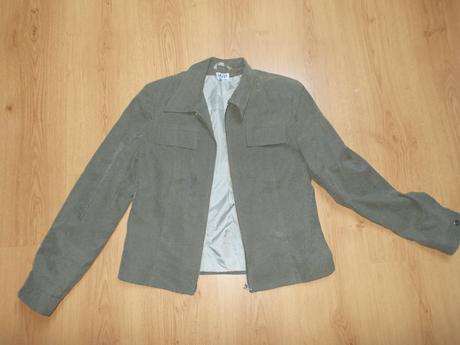 Dámský jednoduchý kalhotový kostým, 36