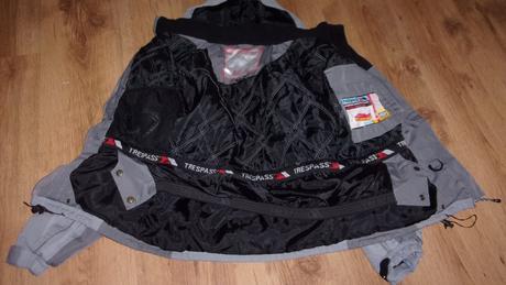 Zimní bunda zn. trespass, vel. 158/164, 152