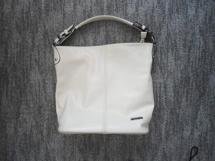 Bílá kabelka přes rameno i crossbody, lara bags