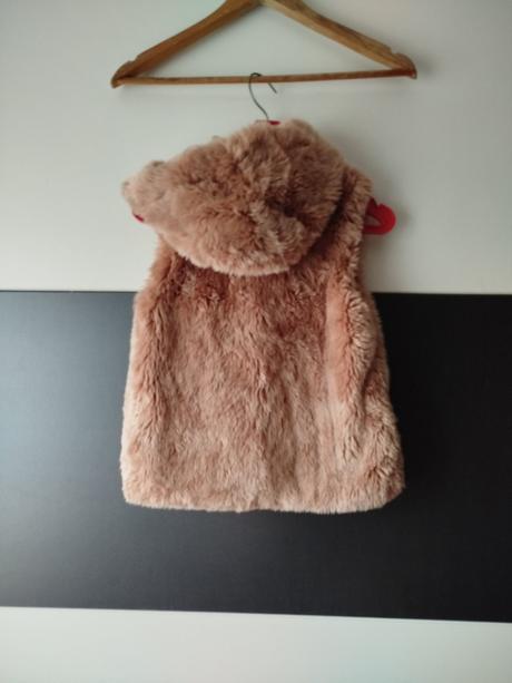 Vesta zn. zara girls vel.122, zara,122