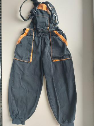 Montérky, vlček,104