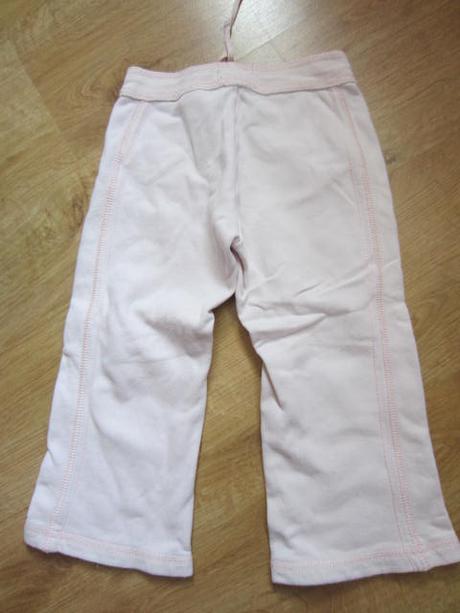 Srdíčkové tepláky, gap,98