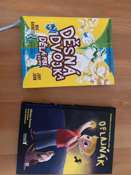 2 knihy pro chlapce, 