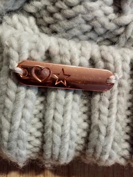 Zimní čepice cca 3-5 let, c&a,104