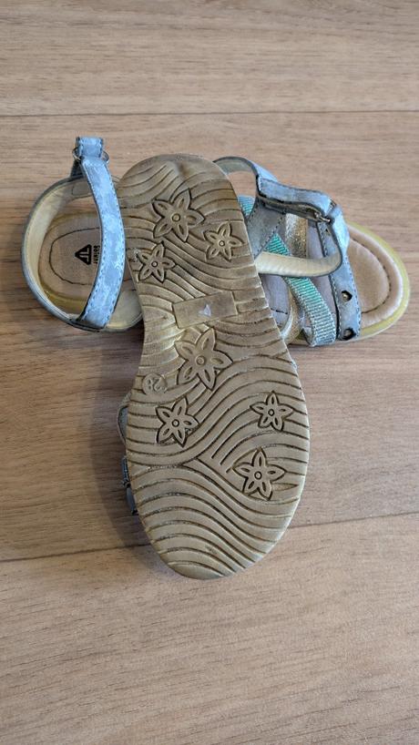 Sandálky junior league vel. 28, 28