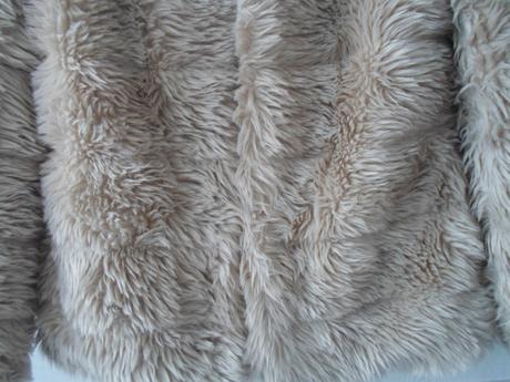 Béžový chlupatý kabát kabátek bunda, terranova,xs