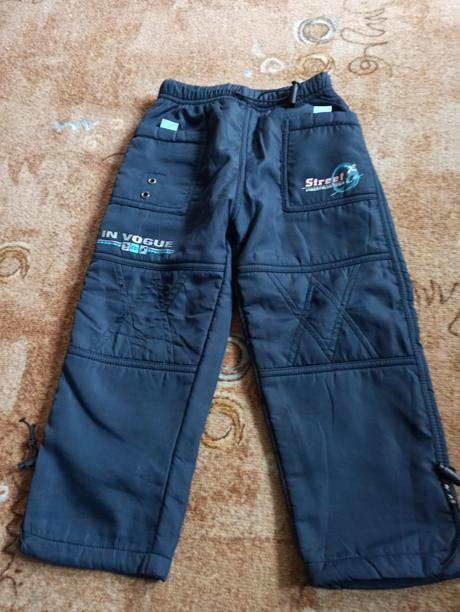 Podšité kalhoty a punčocháče zdarma, 98