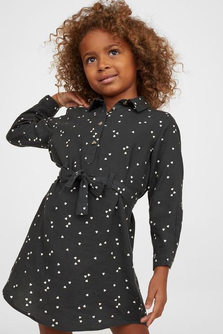 Srdíčkové košilové šaty h&m s páskem vel. 128, h&m,128