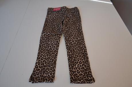 Nové kalhoty s visačkou, kik,98