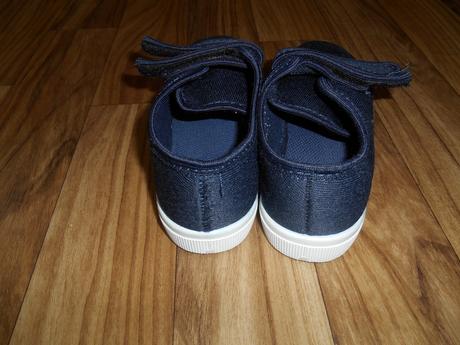 Tenisky/přezůvky, 31