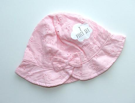 C12 nenošený růžový klobouk vel. 68, george,68