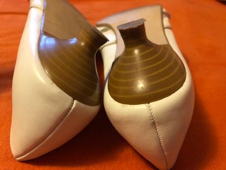 Bile lodicky mokasinoveho vzhled kozene tamaris 37, tamaris,37