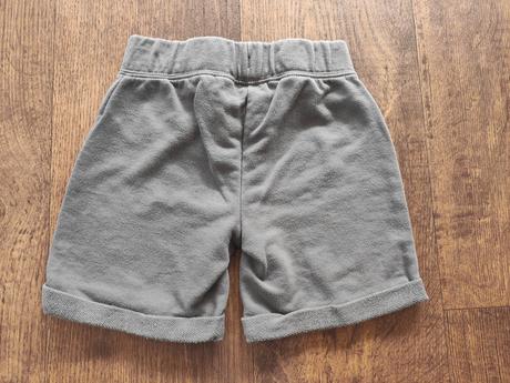 Kraťasy, lupilu,110