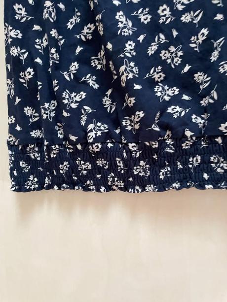 Květinkový top s volánem na ramena, vel 152-158,, 158