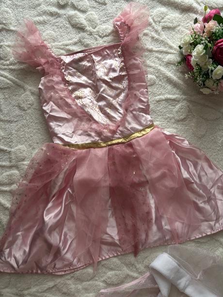 An26/ kostým vila - v.cca 7/8 let, 