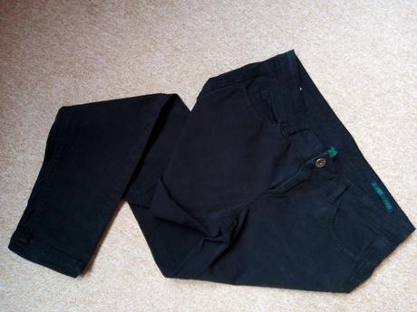 Skinny zn."benetton" vel."29", benetton,28