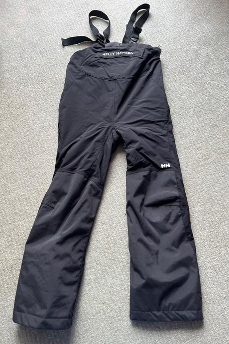 Lyžařský set, helly hansen,134