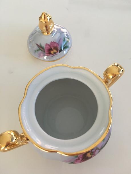 Porcelánový kávový set,