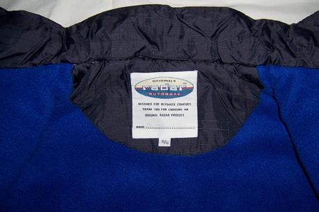 Tmavě-modrá teplá vesta, 134