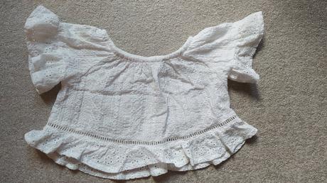 Bolerko bílé děrované, zara,104