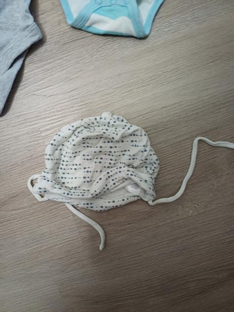 Mix oblečení 33ks, 50–62