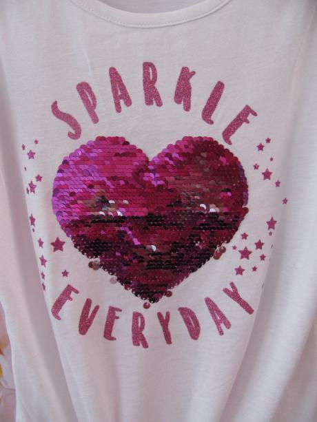 Letní flitrové tričko s uzlem, 140