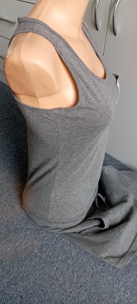 Šaty zn."kilpi fantasia" vel."34", 34