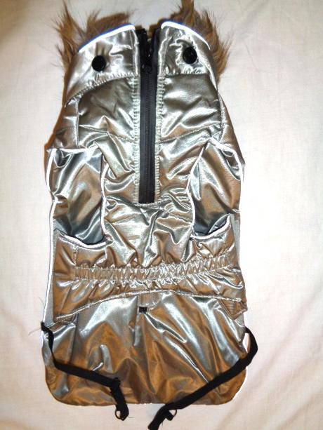 Luxusní zimní stříbrný obleček pro pejsky - 33 cm, 