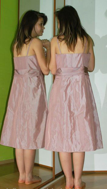 Společenské slavnostní šaty, 40