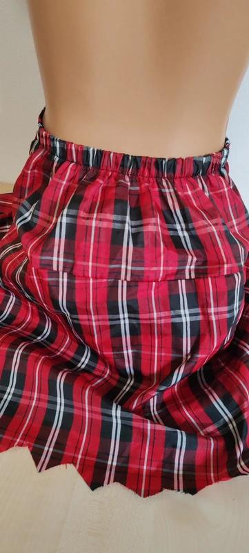 Halloween školačka,